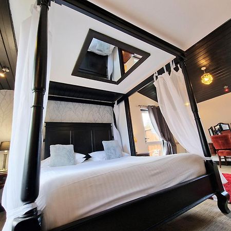 Villa Ochil 9 With Private Hot Tub - Fife - Loch Leven - Lomond Hills - Pet Friendly Kelty Exterior foto
